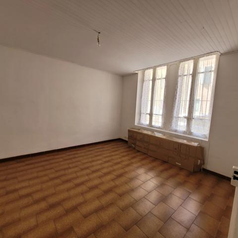 Dpt Gard (30), à vendre ALES immeuble de rapport 175m2 environ à rénover + terrain 300m² environ.
