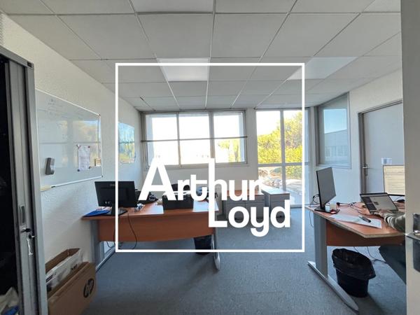 Bureaux à louer à Castelnau le Lez avec parking privatif et coworking