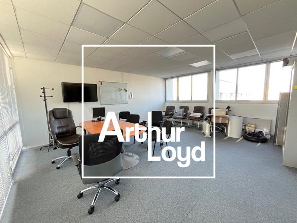Bureaux à louer à Castelnau le Lez avec parking privatif et coworking