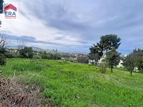 A VENDRE ST JOSEPH MARSEILLE 13014 PROPRIETE  MAISON  T4 , DEPENDANCES, GARAGE?GRAND TERRAIN.