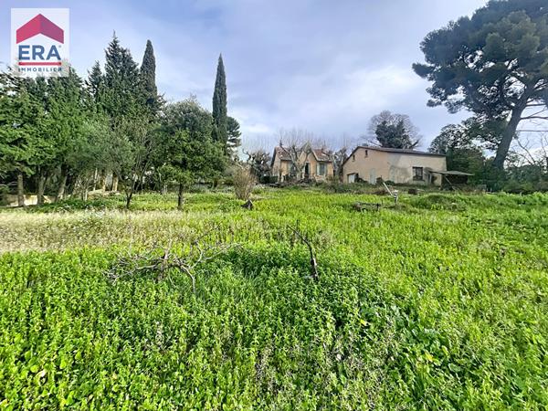 A VENDRE ST JOSEPH MARSEILLE 13014 PROPRIETE  MAISON  T4 , DEPENDANCES, GARAGE?GRAND TERRAIN.