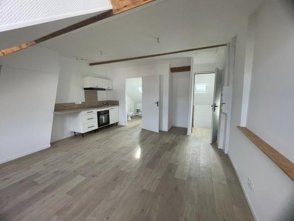 Location Appartement 1 pièces 23 m2 à Saint-Quentin