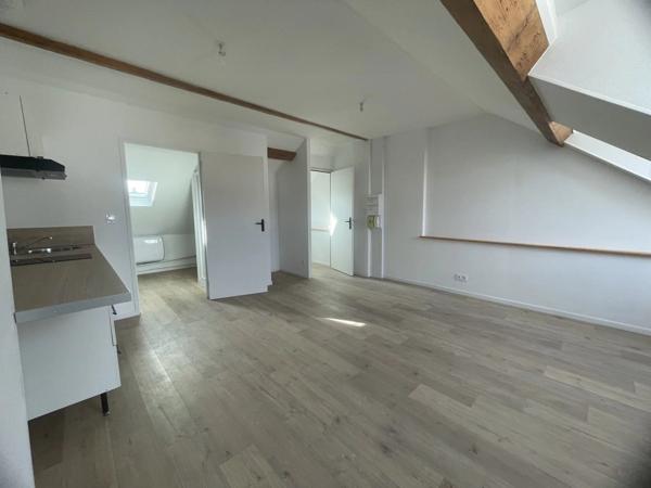 Location Appartement 1 pièces 23 m2 à Saint-Quentin