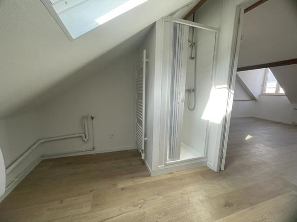 Location Appartement 1 pièces 23 m2 à Saint-Quentin
