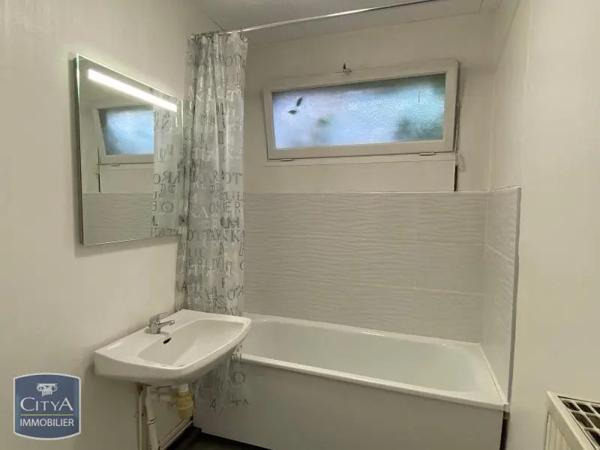 Appartement à louer 1 pièce 35.39m² Joué-lès-Tours (37300)