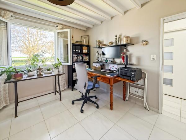 Dept de la Vienne (86) Maison de caractère type 8 à vendre