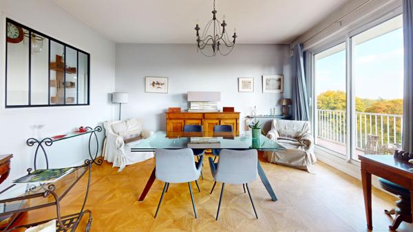 Magnifique appartement dernier étage 6 pièce(s) 4 ch 144 m2