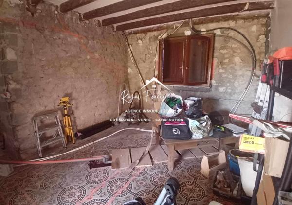 Maison à finir de rénover sur Noyant-de-Touraine