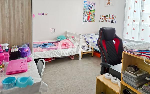 Appartement à vendre    3 pièces • 57 m2 Fosses