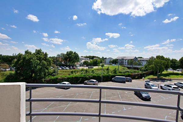 Duplex, 3 chambres et un bureau