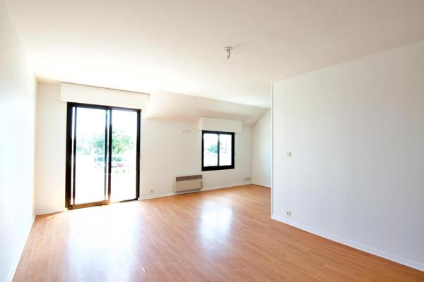 Duplex, 3 chambres et un bureau