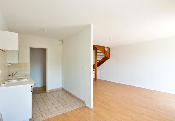 Duplex, 3 chambres et un bureau