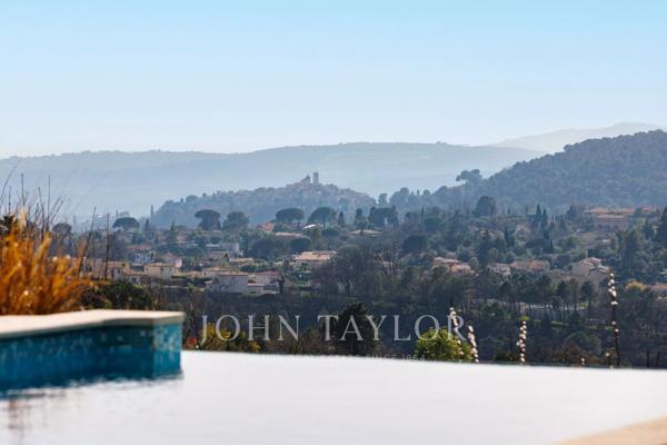 Grande villa avec vue Saint-Paul de Vence et mer