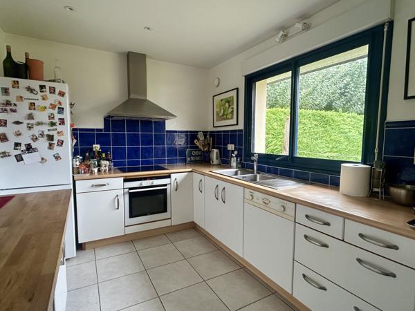 Sarzeau (56370) Maison de charme en pierre à 100 mètres de la plage, côté océan !