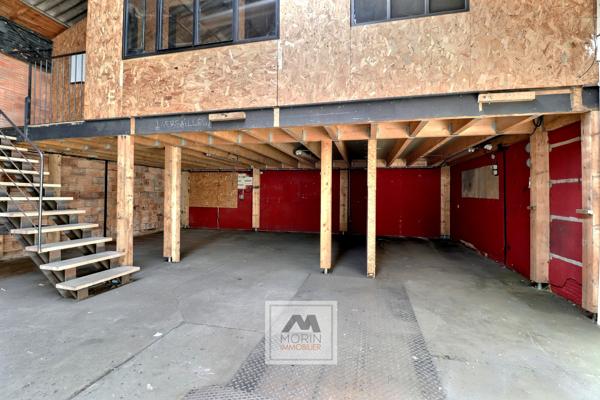 BORDEAUX quartier Judaïque – à vendre LOCAL PROFESSIONNEL / ENTREPÔT – 250 m2