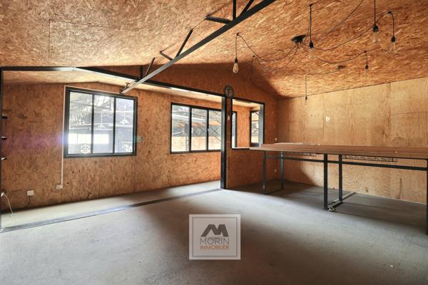 BORDEAUX quartier Judaïque – à vendre LOCAL PROFESSIONNEL / ENTREPÔT – 250 m2