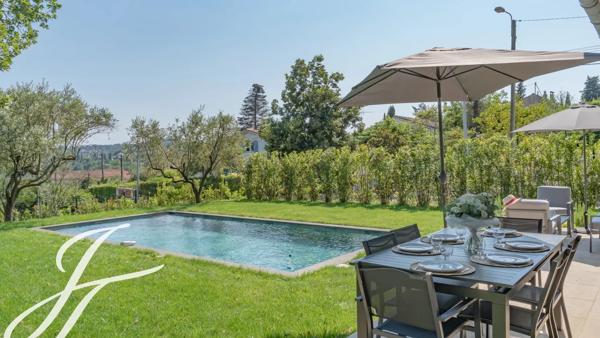 Villa avec 4 chambres à louer à pied du village de Valbonne