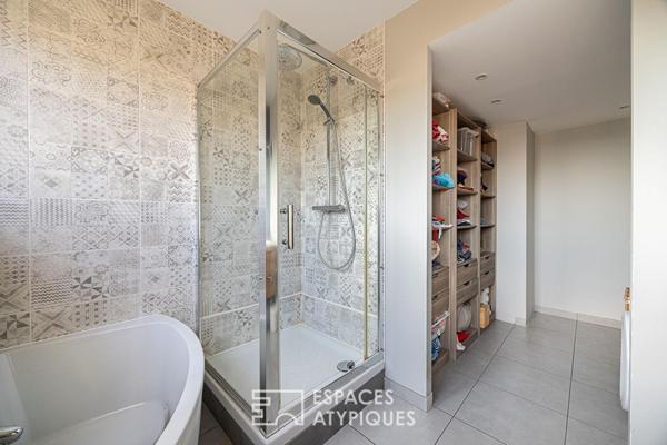 Appartement T4 lumineux en ultime étage à Villeurbanne