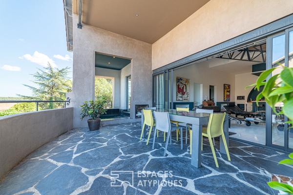 Ancienne cave coopérative réinventée par architecte