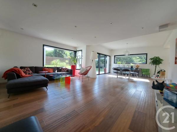 Maison à vendre  6 pièces - 184 m 2   ST AVE  - 56