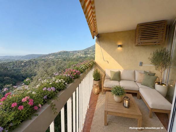 Appartement T5 avec terrasse, aperçu mer, cave et stationnement privé