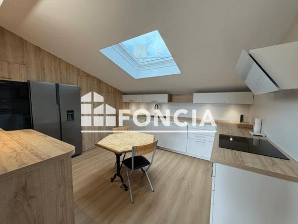 Location Appartement 4 pièces 114.73 m² - Hyeres 83400