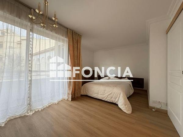 Location Appartement 4 pièces 114.73 m² - Hyeres 83400