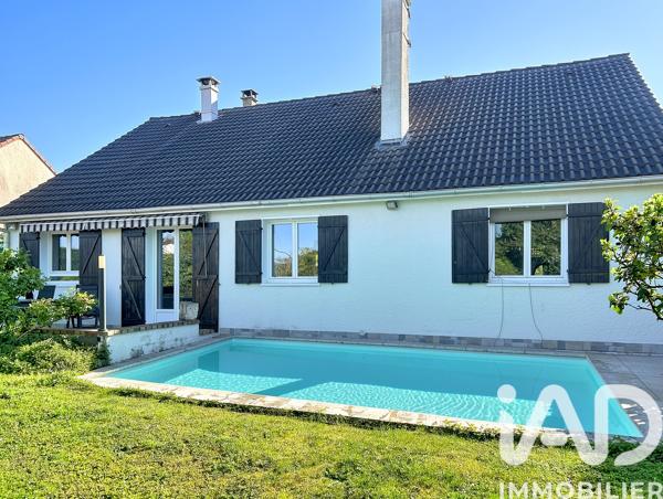 Maison à vendre 6 pièces 115 m² Saint-Germain-lès-Corbeil