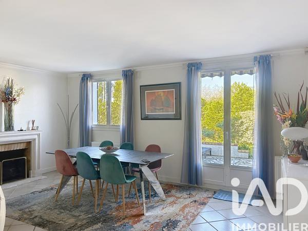 Maison à vendre 6 pièces 115 m² Saint-Germain-lès-Corbeil