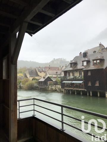 Immeuble à vendre 213 m² Ornans