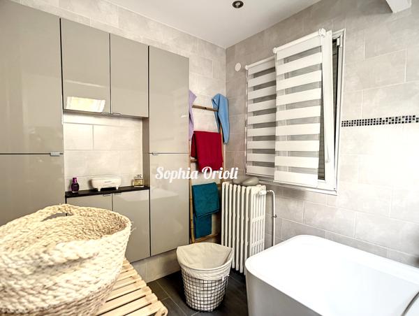 Maison 5 pièces - 125 m² Exclusivité efficity