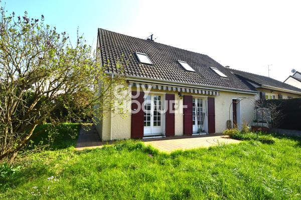 MAISON À VENDRE DE 6 PIÈCES DE 107,00 M²