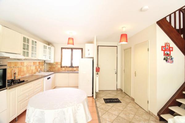 Maison familiale 6 pièces – 118 m² habitables (139 m² au sol) – Quartier Le Boulingrin à Vauréal