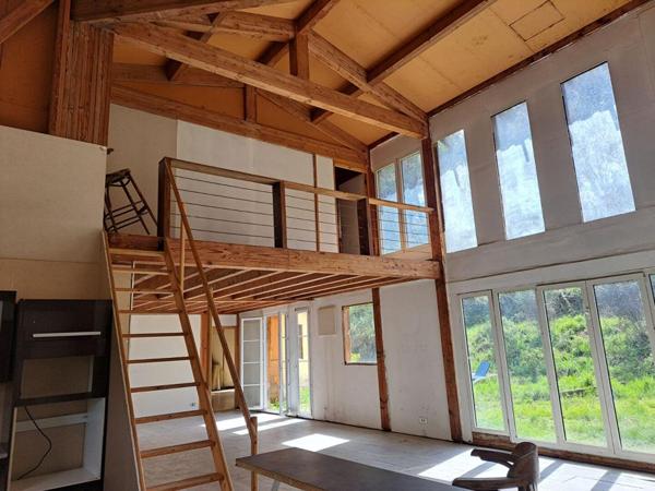 Maison Figanieres 6 pièce(s) 195 m2