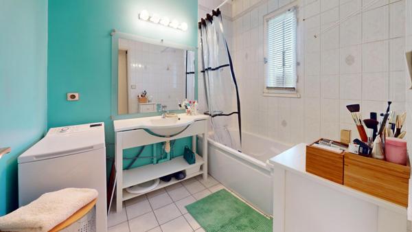 Maison  année 1930 avec charme et confort