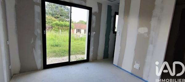 Maison à vendre 5 pièces 110 m² Saint-Aigulin