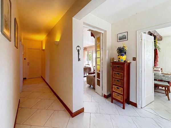 🏡 À VENDRE – Maison familiale de 198M² avec terrain de 1143 m² à Longueville, à 5 km de Granville et 3 km des plages