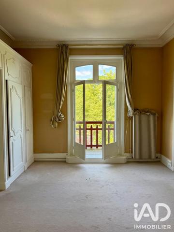 Location appartement 5 pièces 172 m² Compiègne