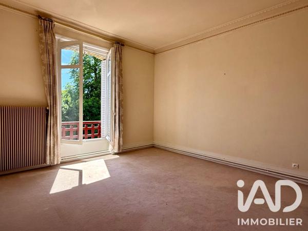 Location appartement 5 pièces 172 m² Compiègne