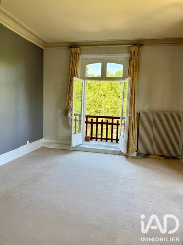 Location appartement 5 pièces 172 m² Compiègne