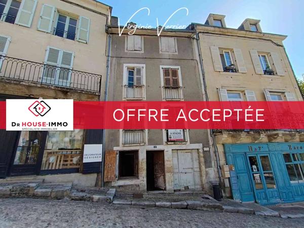Immeuble à vendre 9 pièces de 130 m²