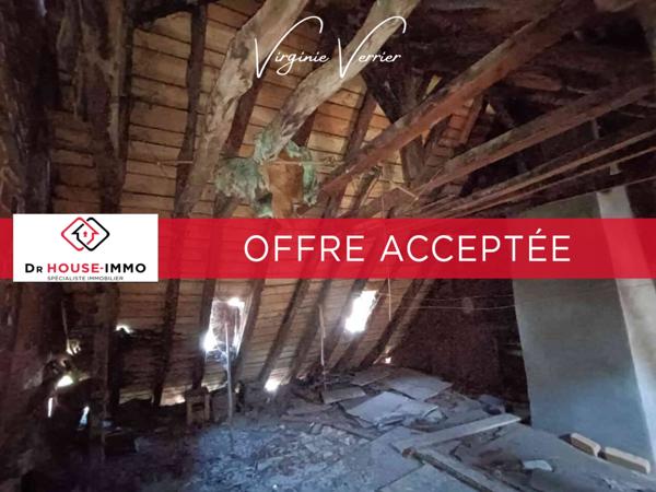 Immeuble à vendre 9 pièces de 130 m²