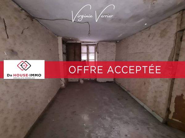 Immeuble à vendre 9 pièces de 130 m²