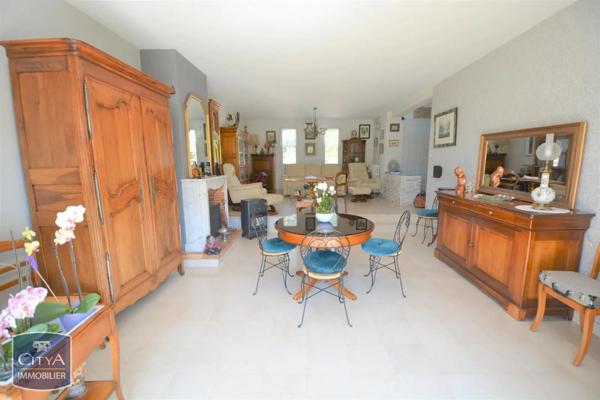 Vente maison 8 pièces de 178m²