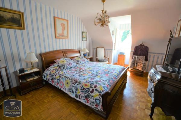 Vente maison 8 pièces de 178m²