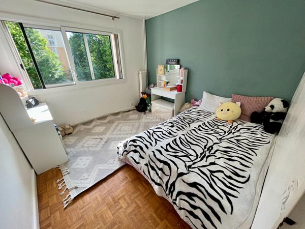 Appartement POISSY 3 pièce(s) 60 m2 €210 000 ** - Référence 8780