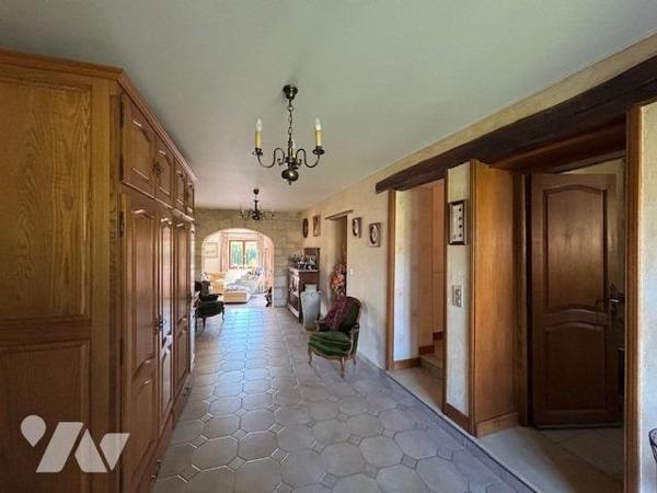 Maison en pierre à 6 min de LAON Sud