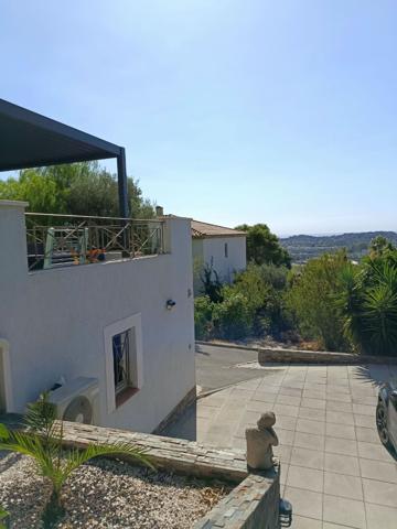Maison contemporaine 4 chambres  avec vue mer à Toulon - Bas Corniche Marius Escartefigue