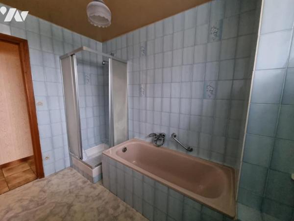 Maison à Avesnes-les-Aubert