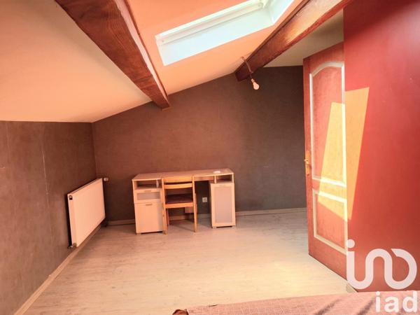 Maison 7 pièces de 166 m² à Saint-Just-Luzac (17320)